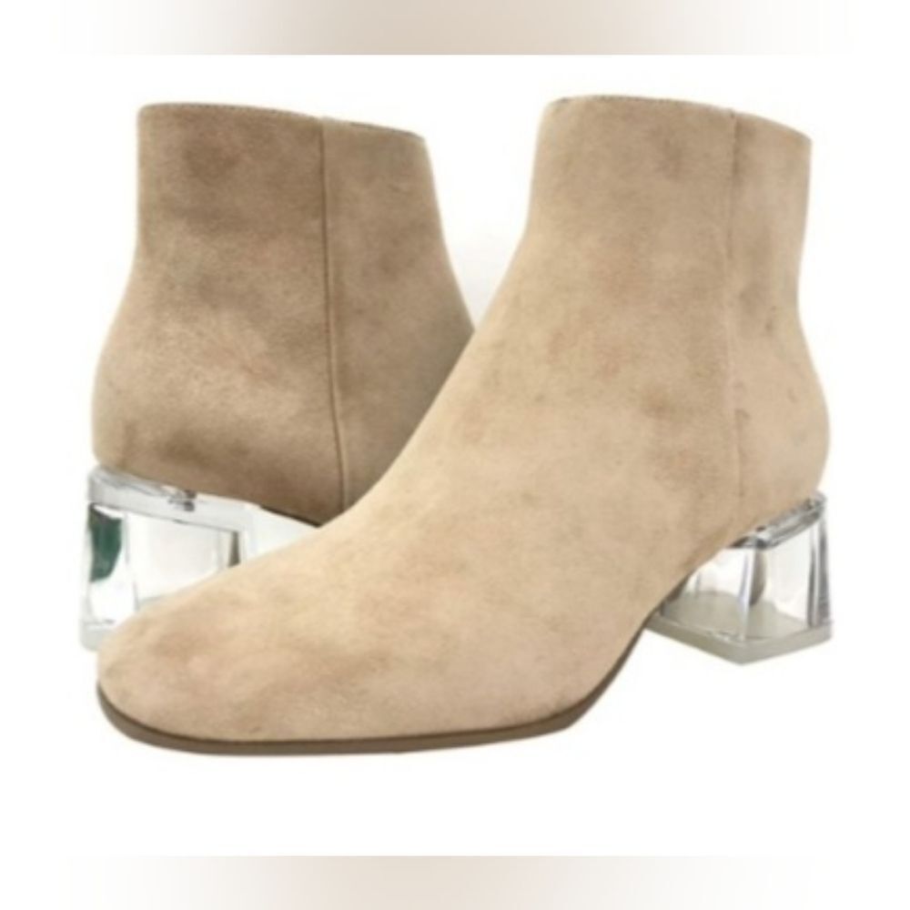 Faryl by Faryl Robin, Hula Booties in Natural Color. NIB-Size 7